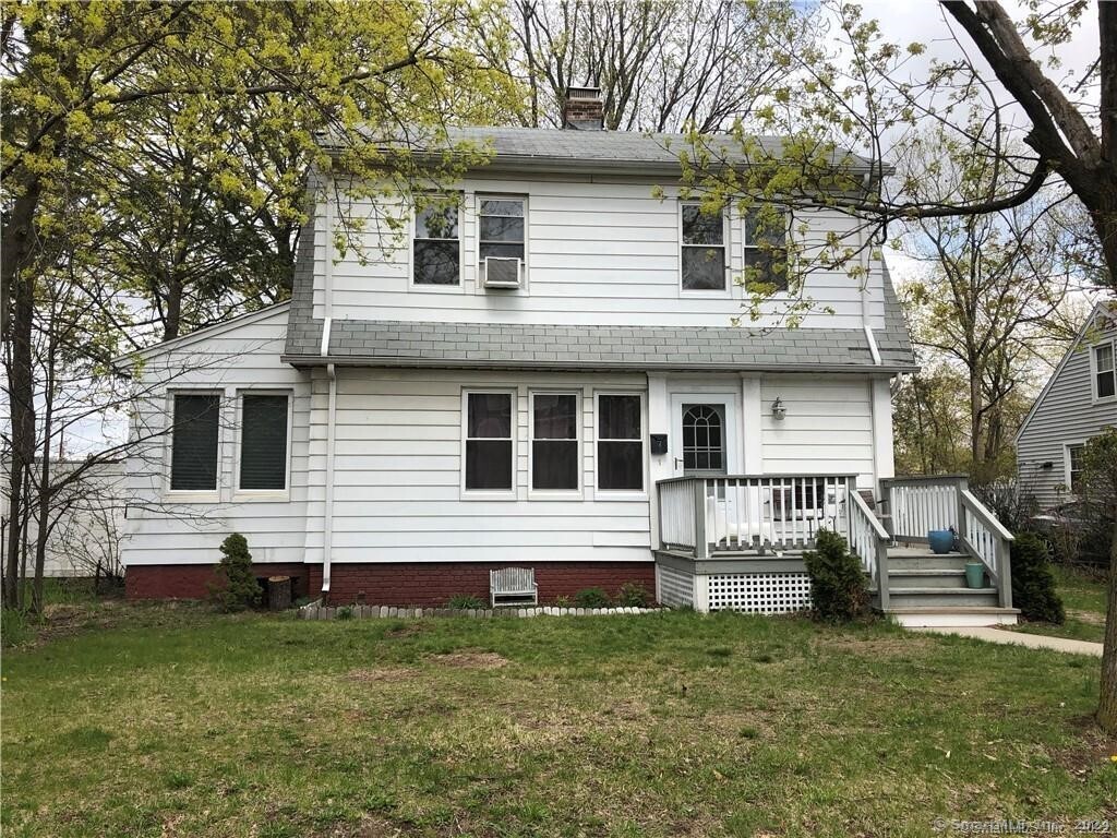 7 Monroe Street North Haven CT 06473