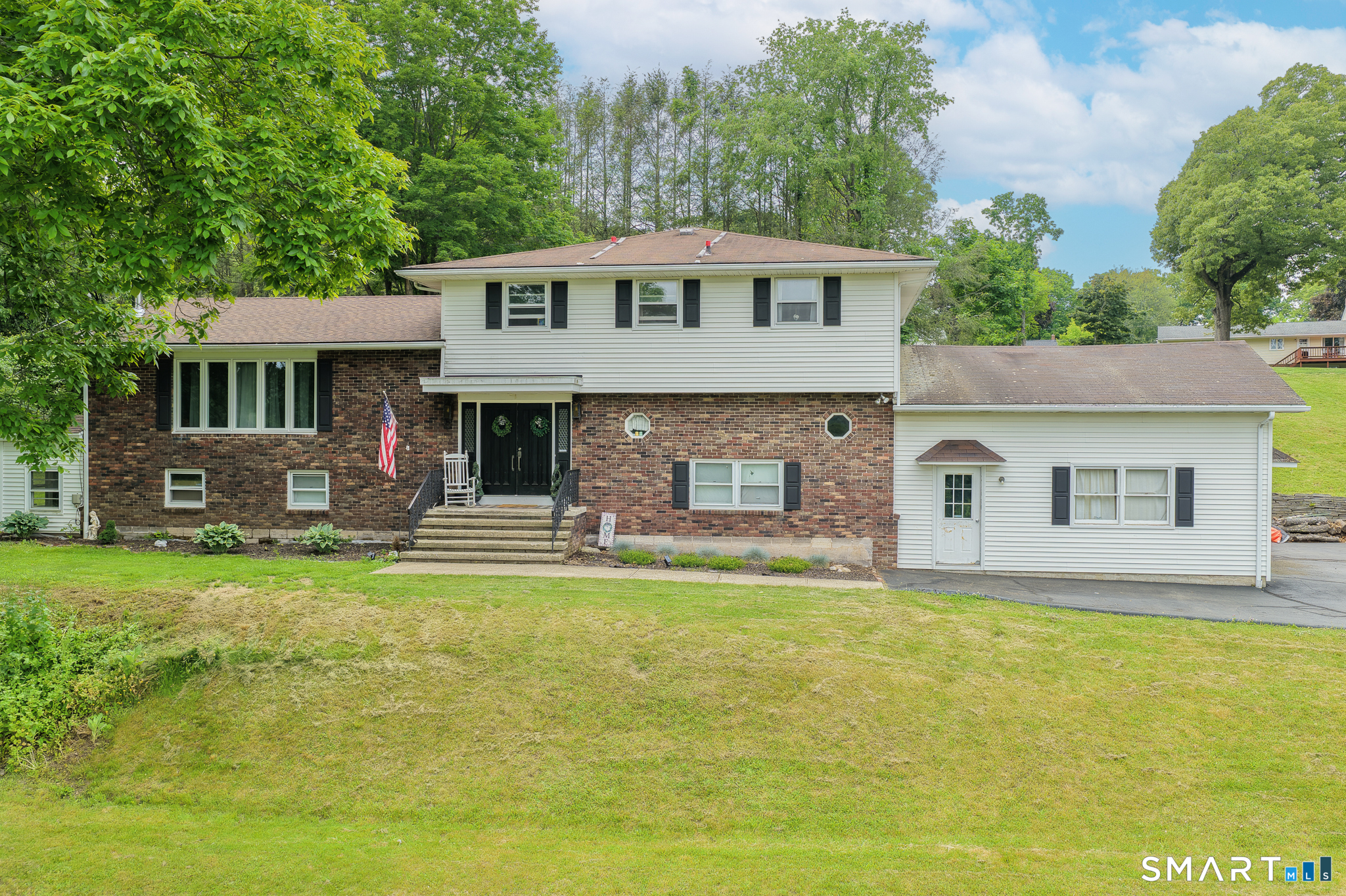 16 Indian Hill Road North Branford CT 06472