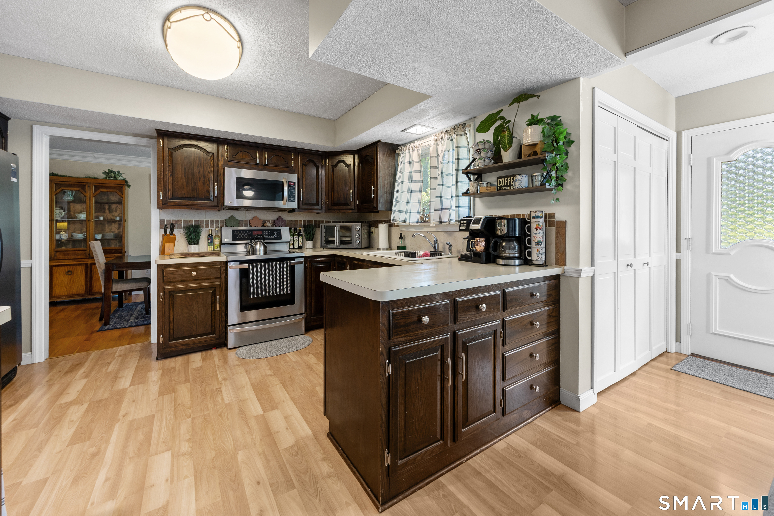 16 Indian Hill Road North Branford CT 06472