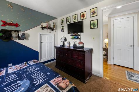 16 Indian Hill Road North Branford CT 06472