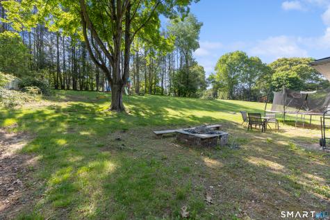 16 Indian Hill Road North Branford CT 06472