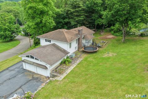 16 Indian Hill Road North Branford CT 06472