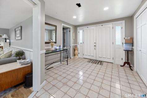 16 Indian Hill Road North Branford CT 06472