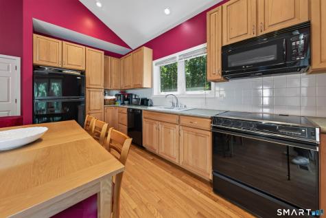 1 Hart Landing Guilford CT 06437