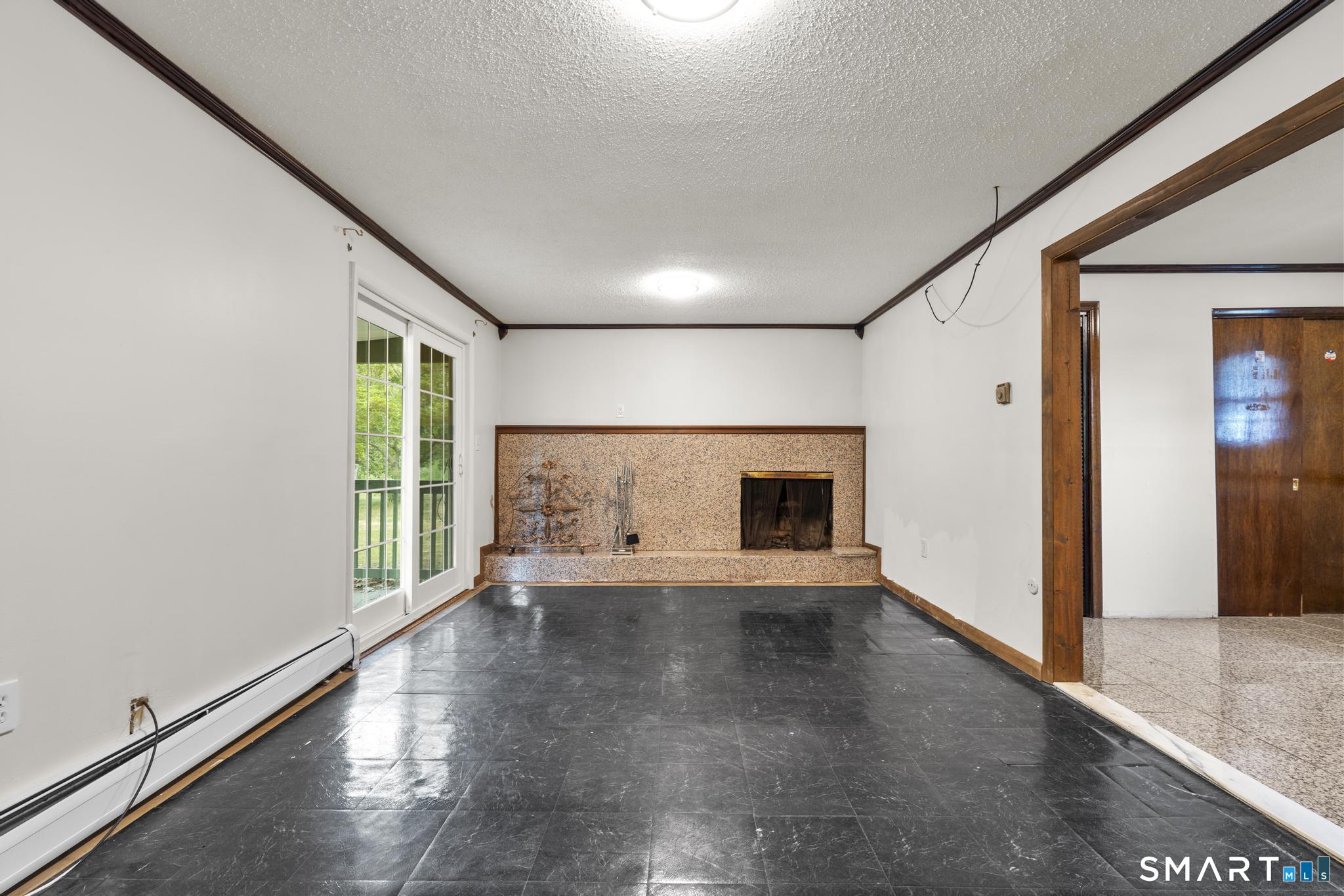 14 Briar Lane Bloomfield CT 06002