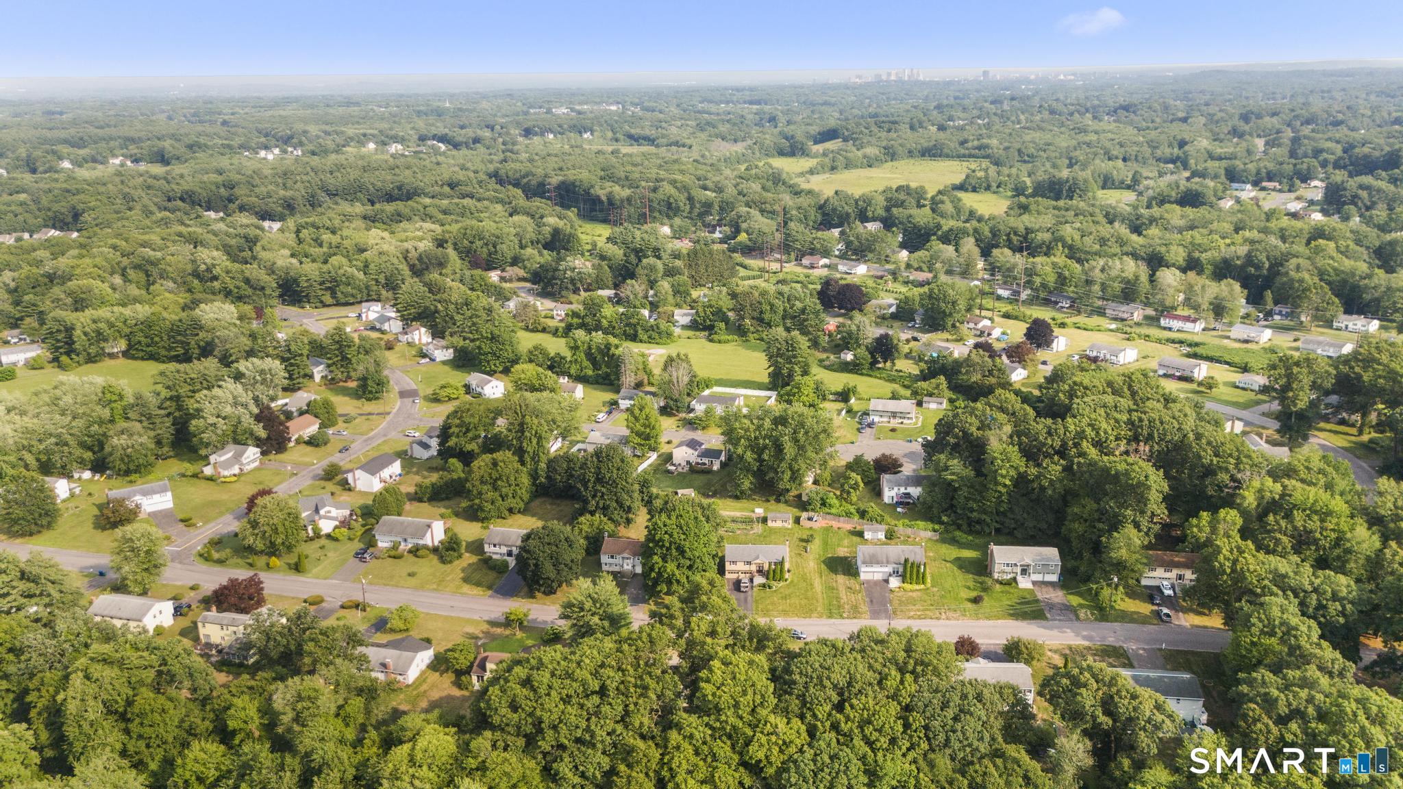 14 Briar Lane Bloomfield CT 06002