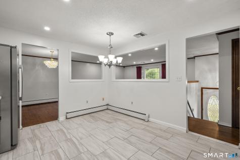 14 Briar Lane Bloomfield CT 06002