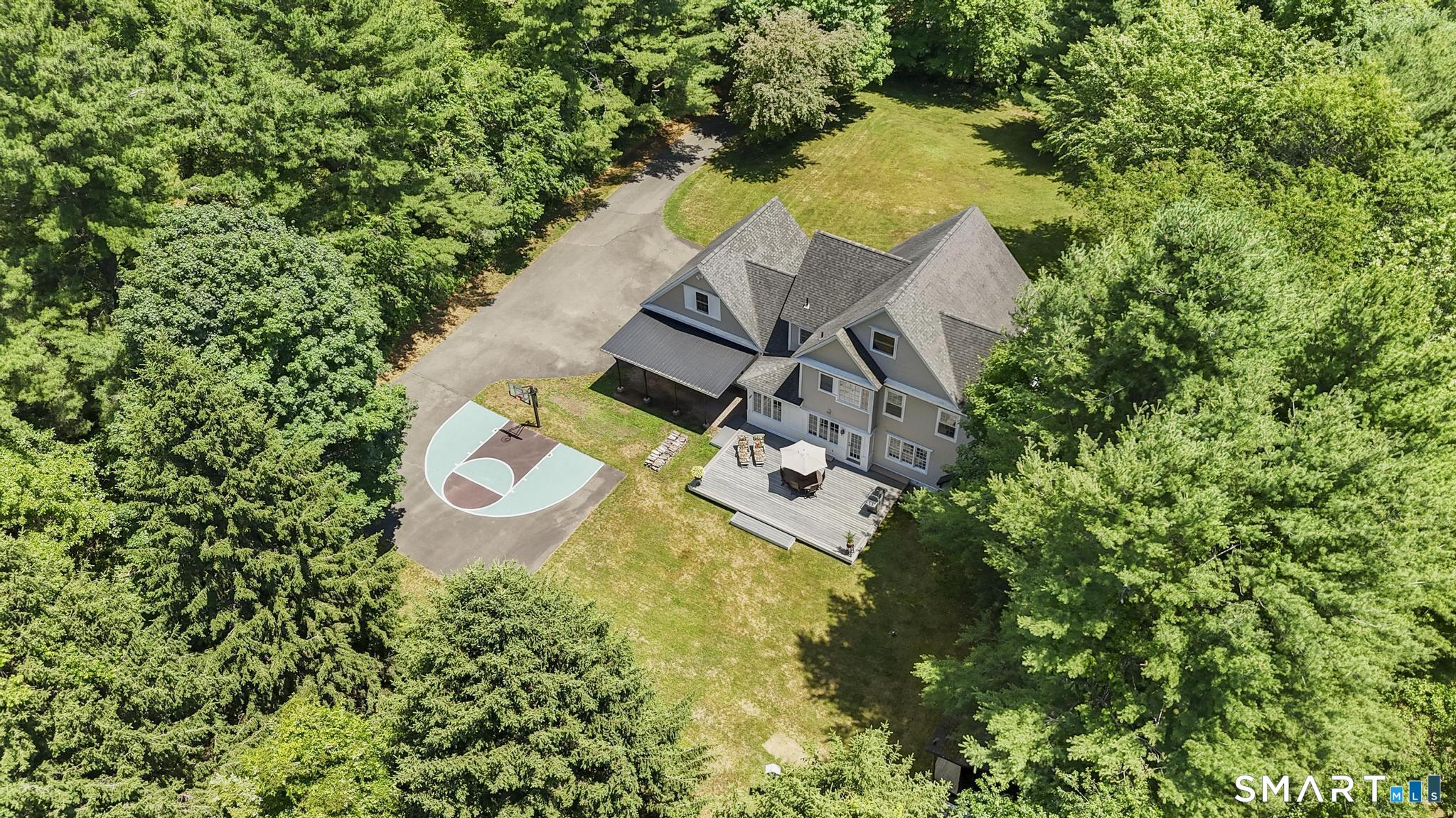 83 Kings Highway North Haven CT 06473