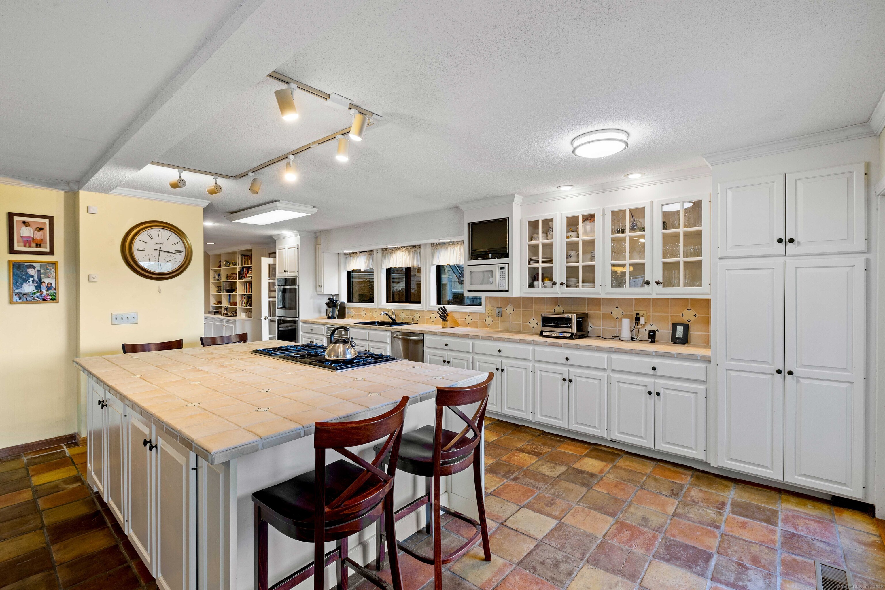 96 Ayers Point Road Old Saybrook CT 06475