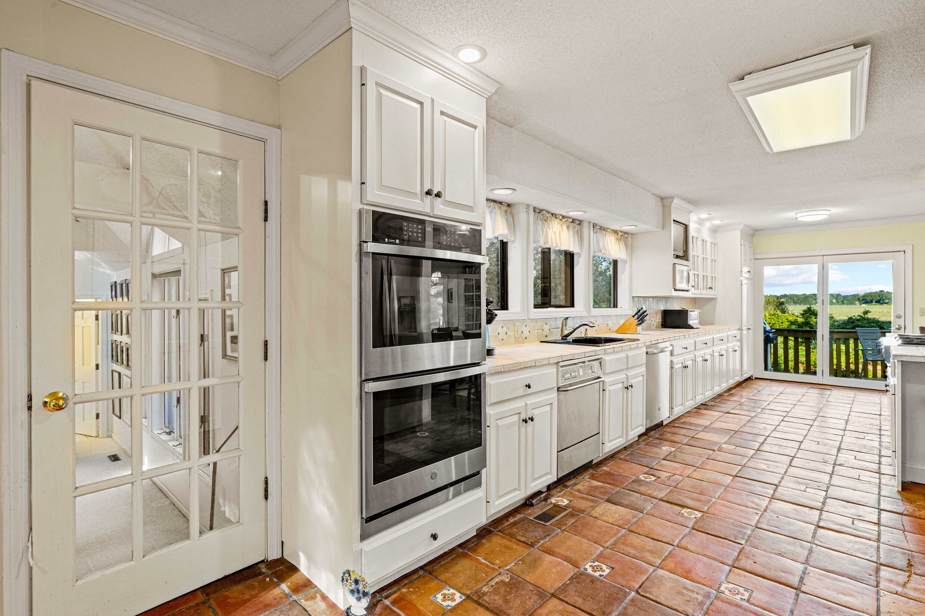 96 Ayers Point Road Old Saybrook CT 06475