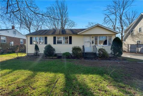 73 Partridge Lane Fairfield CT 06824
