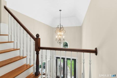 5 Wentworth Drive Newtown CT 06470
