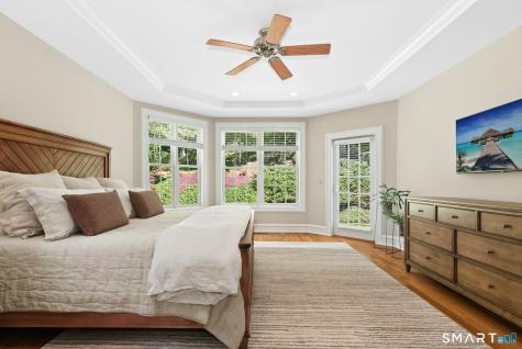 5 Wentworth Drive Newtown CT 06470