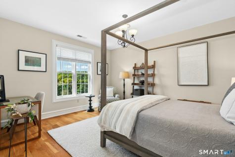 5 Wentworth Drive Newtown CT 06470