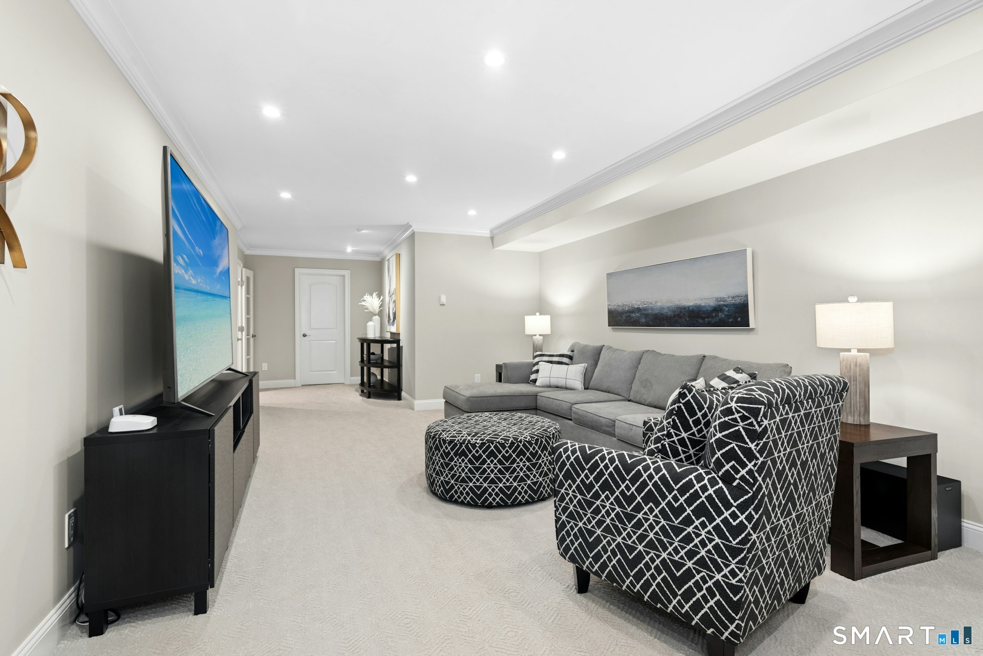 5 Wentworth Drive Newtown CT 06470