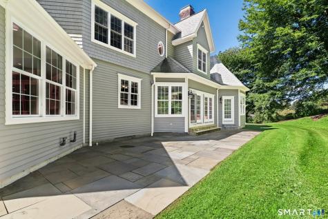 5 Wentworth Drive Newtown CT 06470