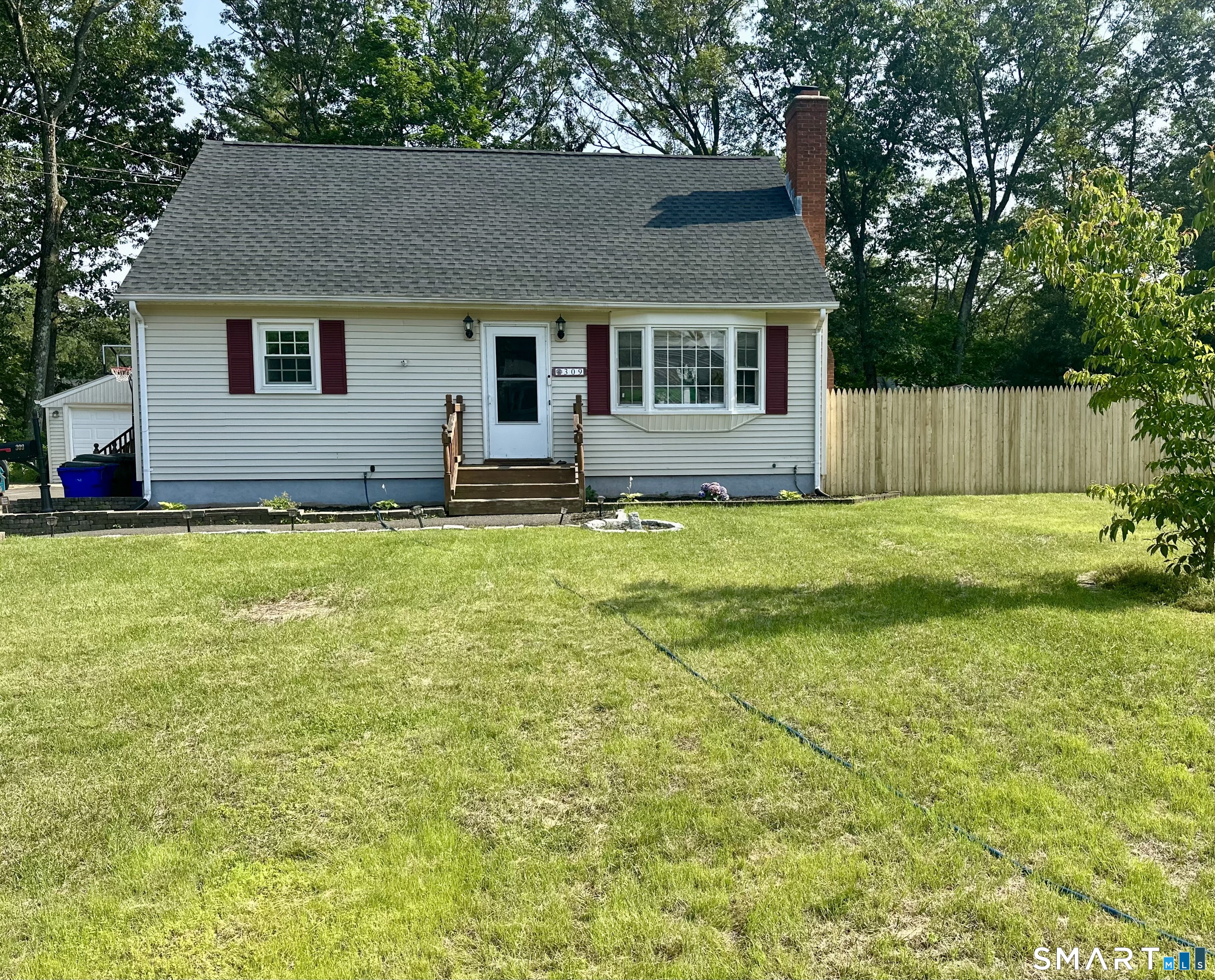 309 South Elm Street Windsor Locks CT 06096