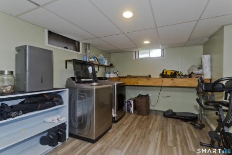 309 South Elm Street Windsor Locks CT 06096