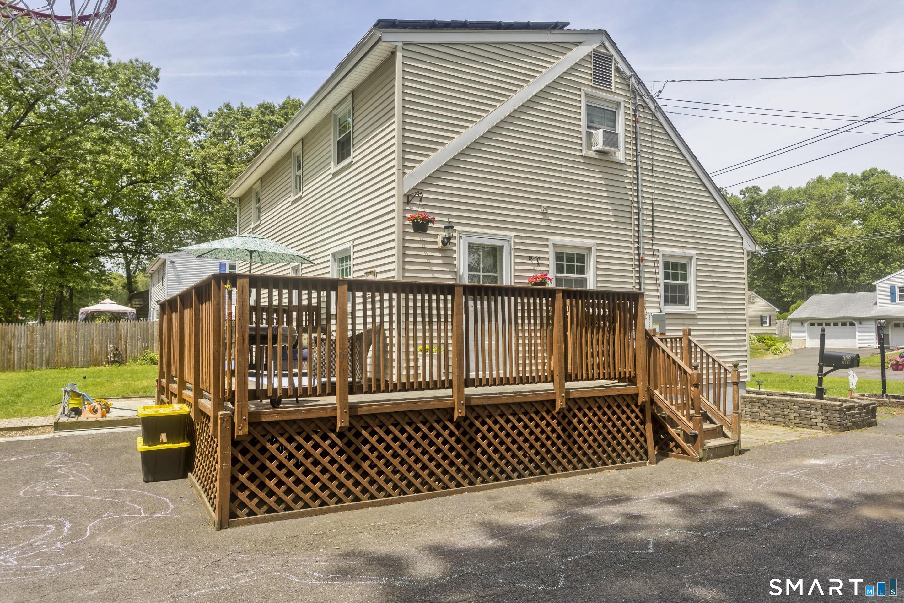 309 South Elm Street Windsor Locks CT 06096