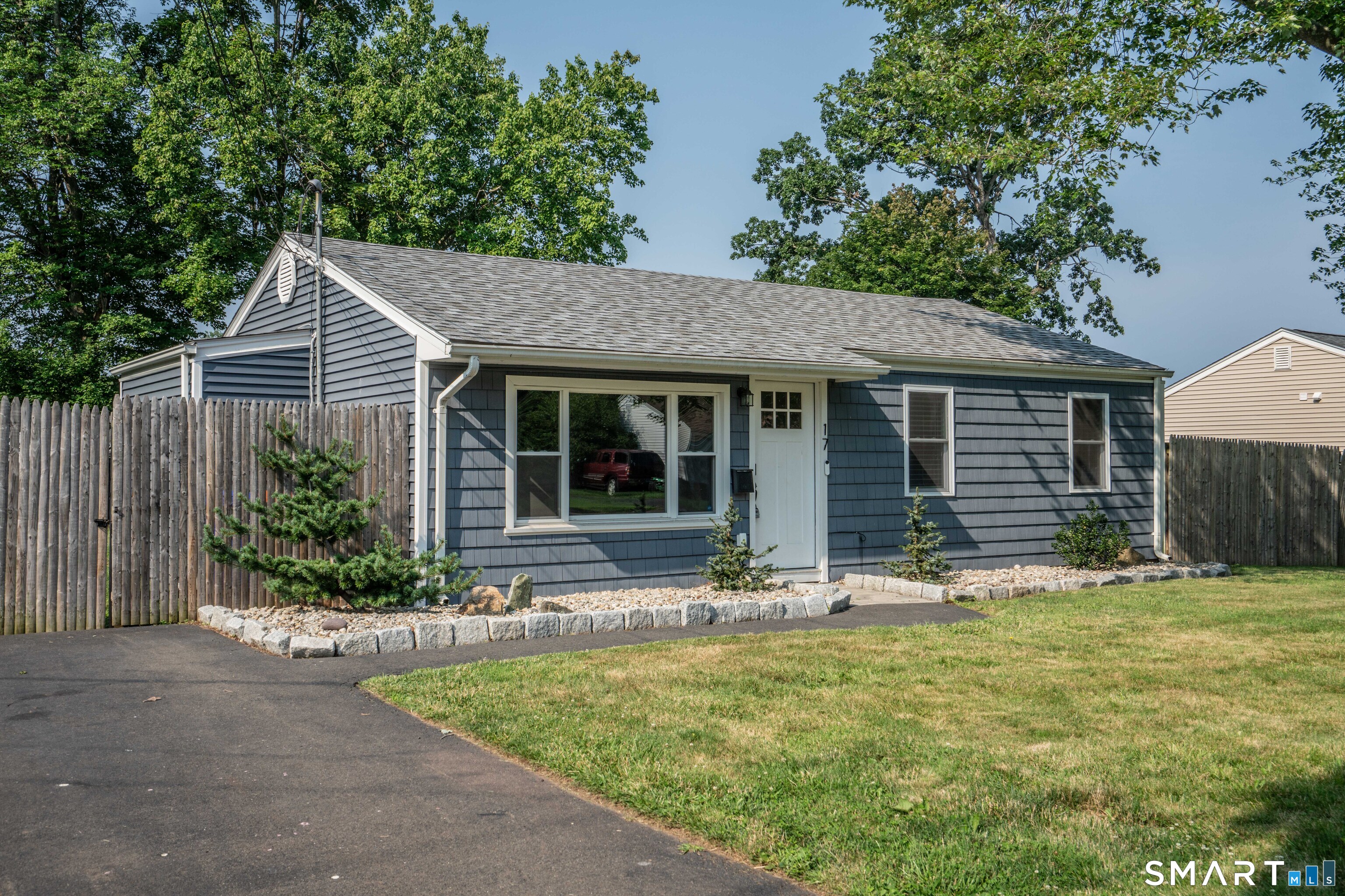 17 Audette Drive Wallingford CT 06492