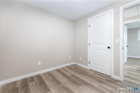 17 Audette Drive Wallingford CT 06492