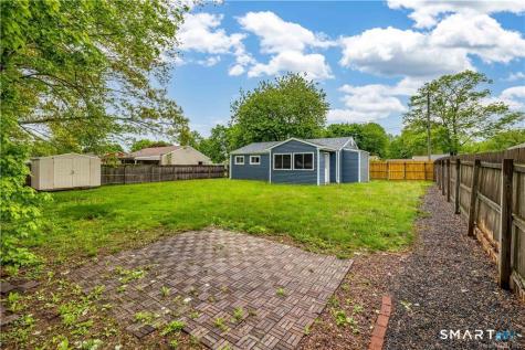 17 Audette Drive Wallingford CT 06492