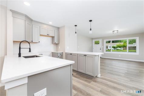 17 Audette Drive Wallingford CT 06492