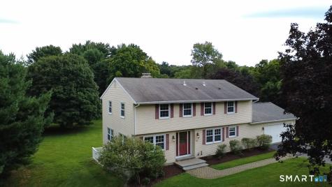 24 Canaan Way Simsbury CT 06070