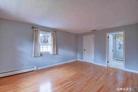 24 Canaan Way Simsbury CT 06070