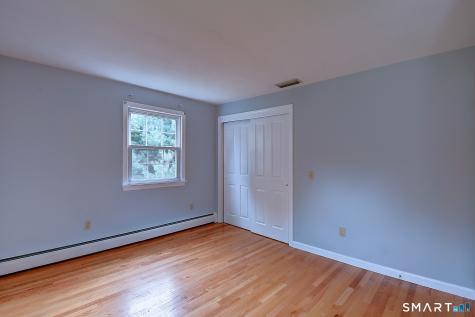 24 Canaan Way Simsbury CT 06070