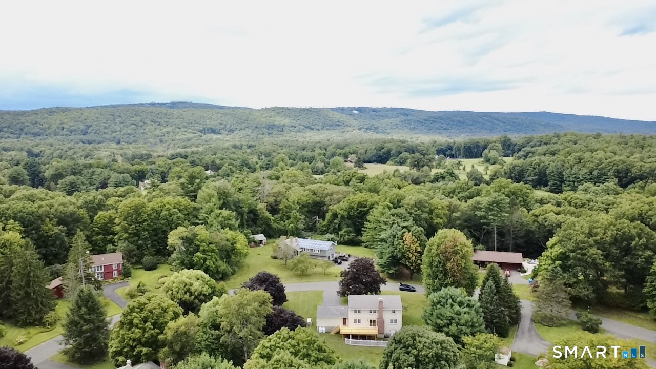 24 Canaan Way Simsbury CT 06070