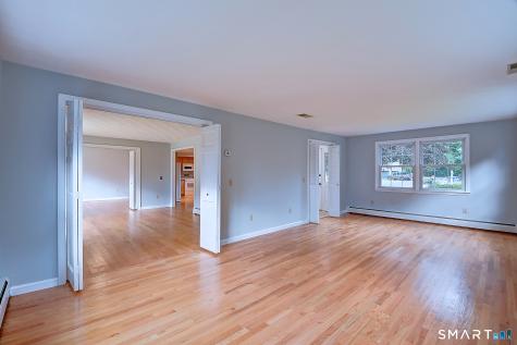 24 Canaan Way Simsbury CT 06070