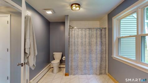 22 Canterbury Lane Farmington CT 06085