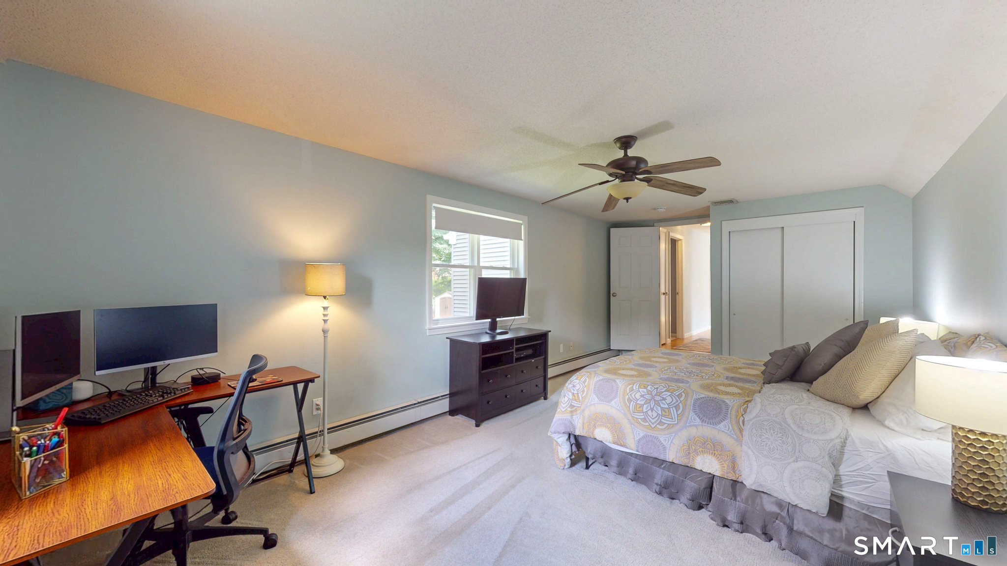 22 Canterbury Lane Farmington CT 06085