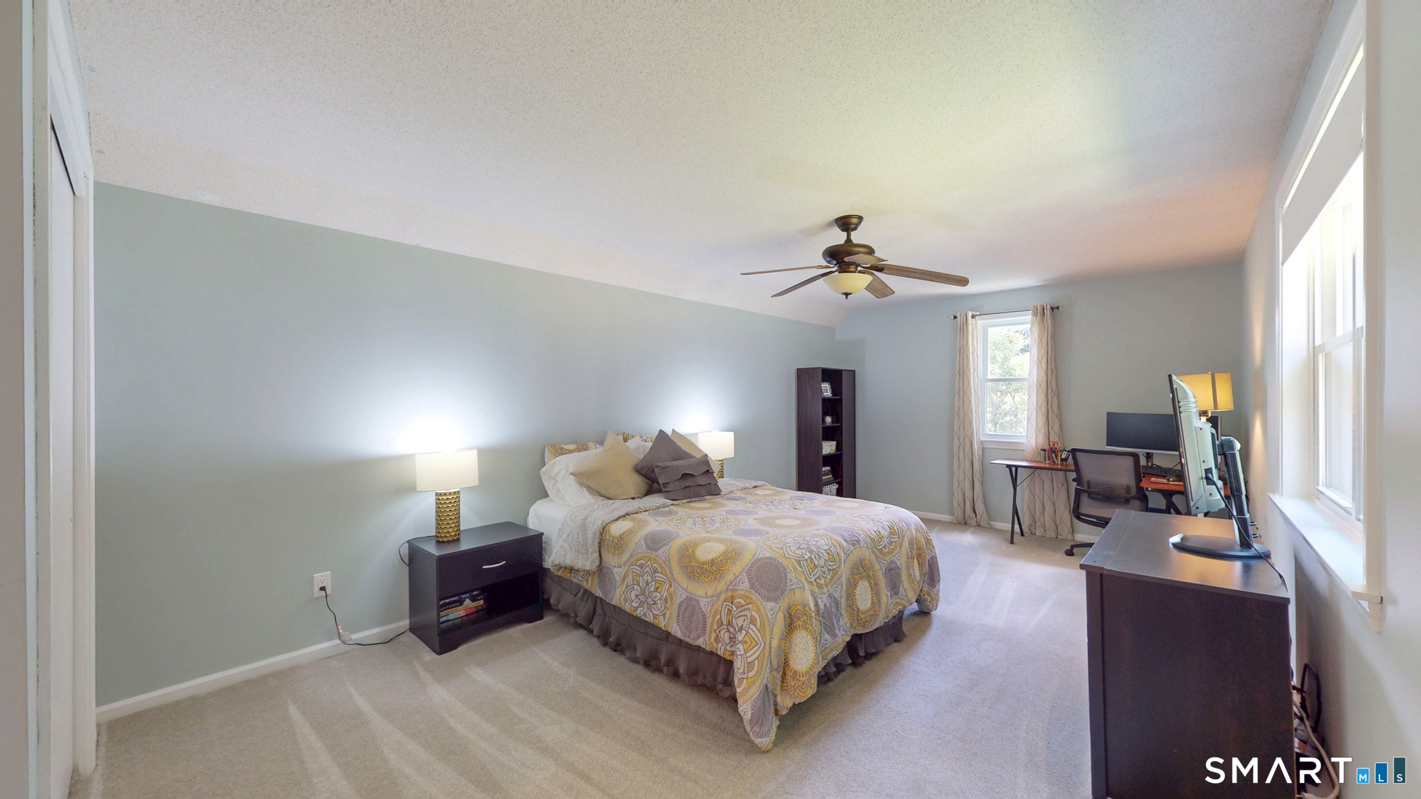 22 Canterbury Lane Farmington CT 06085
