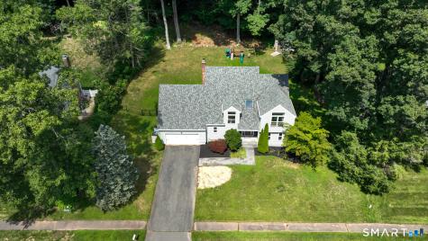 22 Canterbury Lane Farmington CT 06085