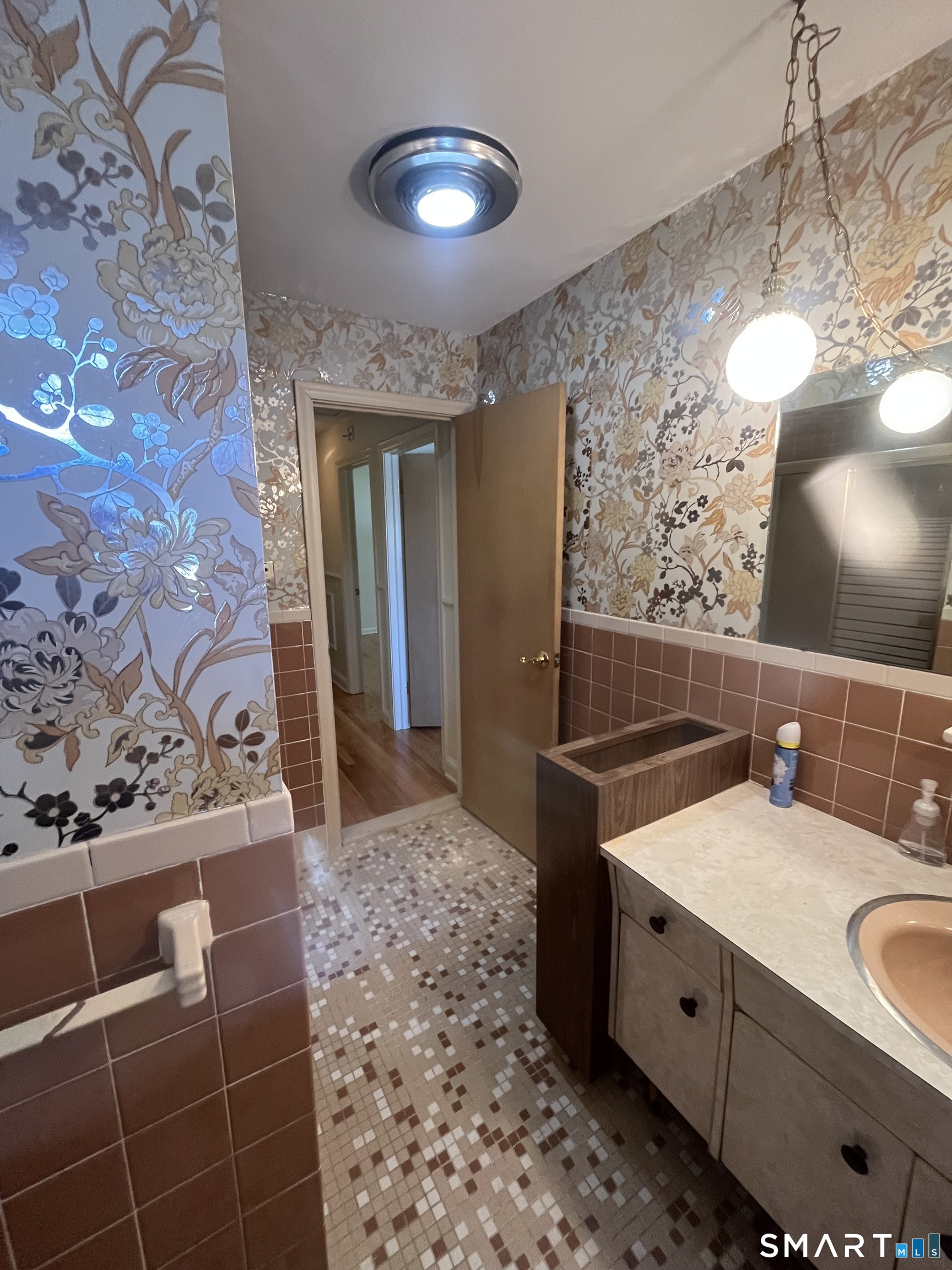 298 Chipman Street Waterbury CT 06708