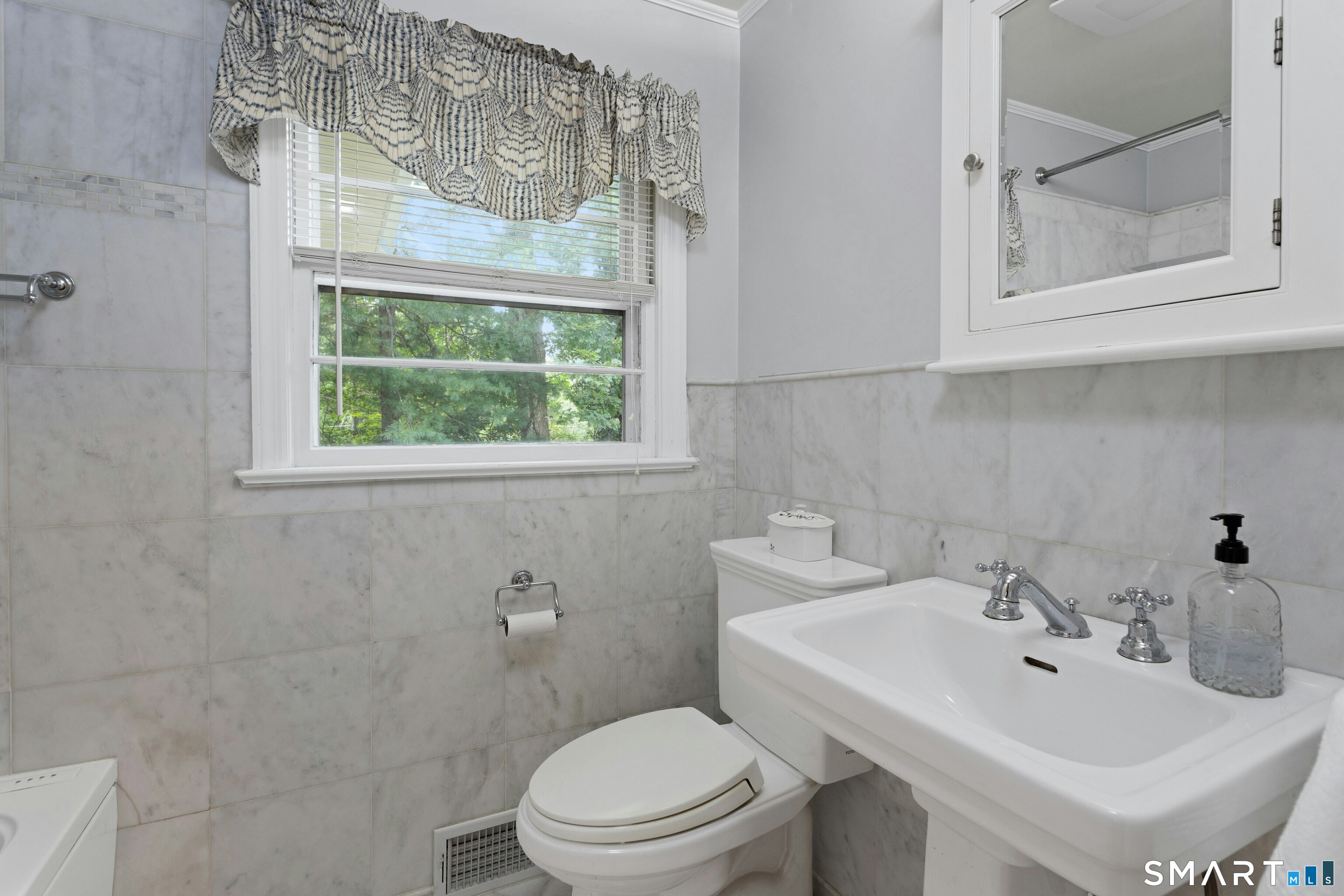 231 Skymeadow Drive Stamford CT 06903