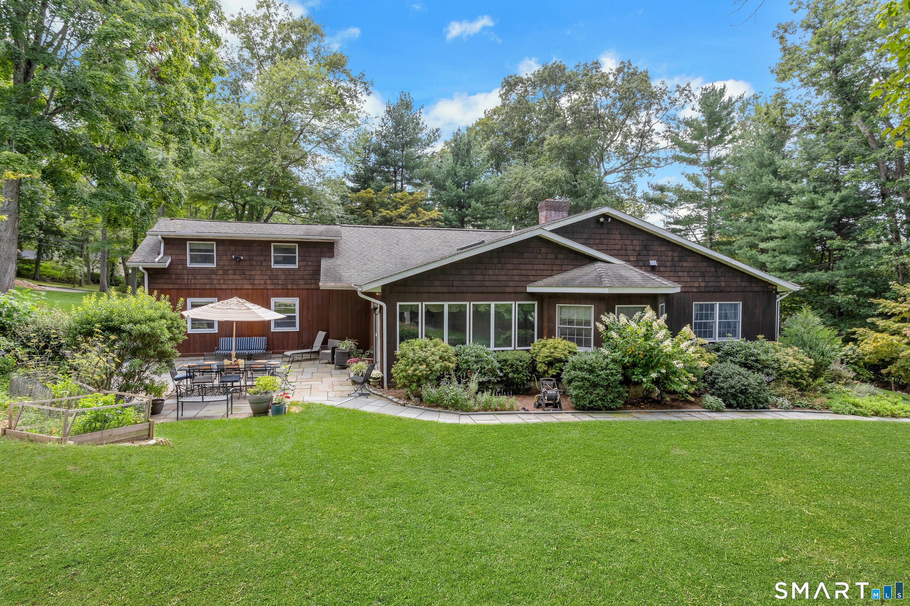231 Skymeadow Drive Stamford CT 06903