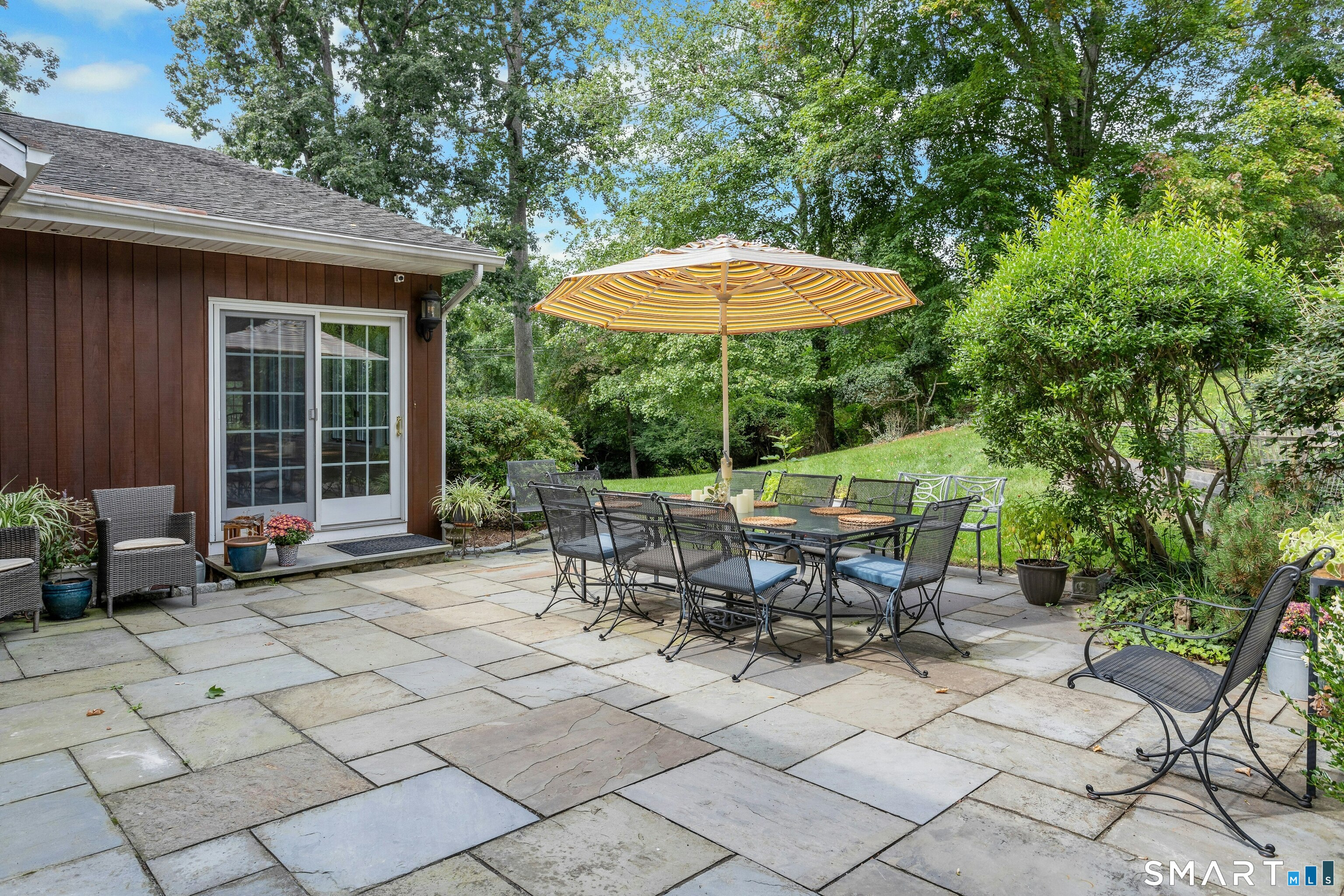 231 Skymeadow Drive Stamford CT 06903
