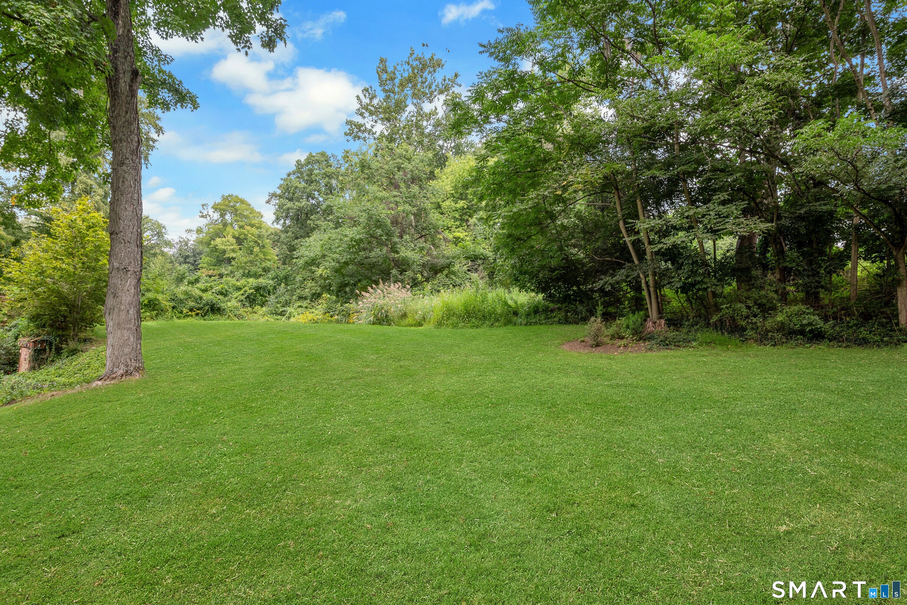 231 Skymeadow Drive Stamford CT 06903