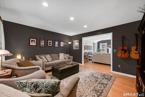 107 Robin Drive Canton CT 06019
