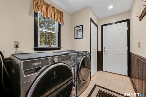 107 Robin Drive Canton CT 06019