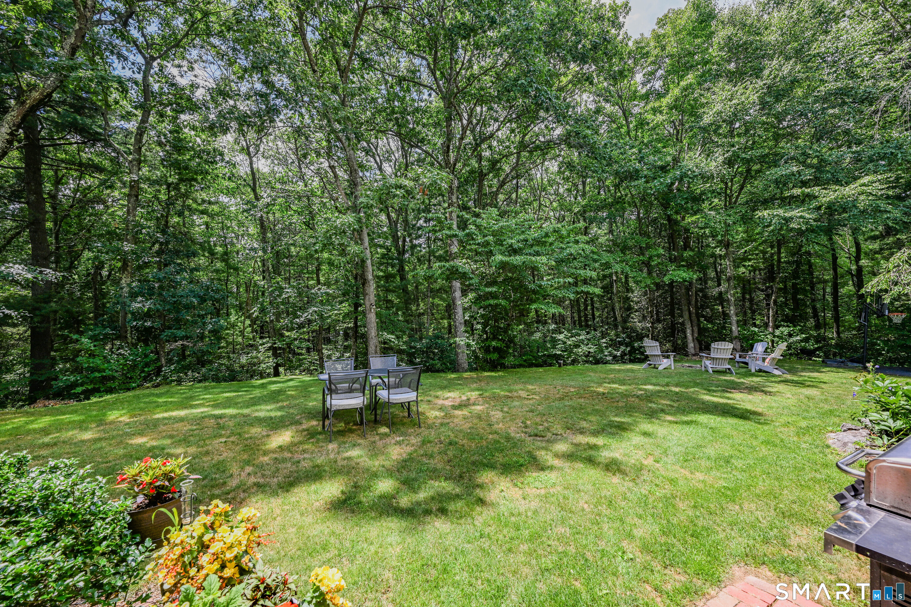 107 Robin Drive Canton CT 06019