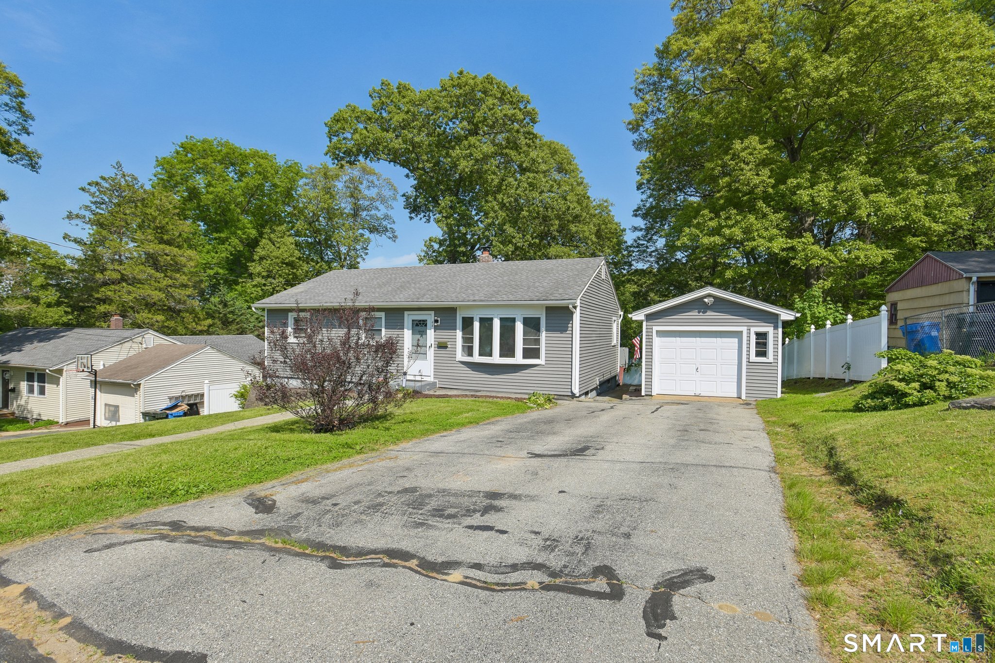 44 Clifton Place Norwich CT 06360