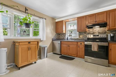 44 Clifton Place Norwich CT 06360