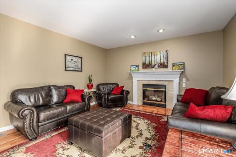 1 Lyric Lane New Milford CT 06776