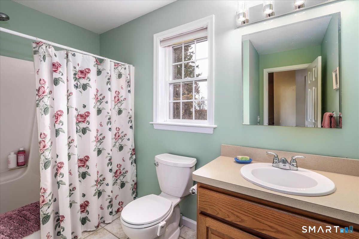1 Lyric Lane New Milford CT 06776