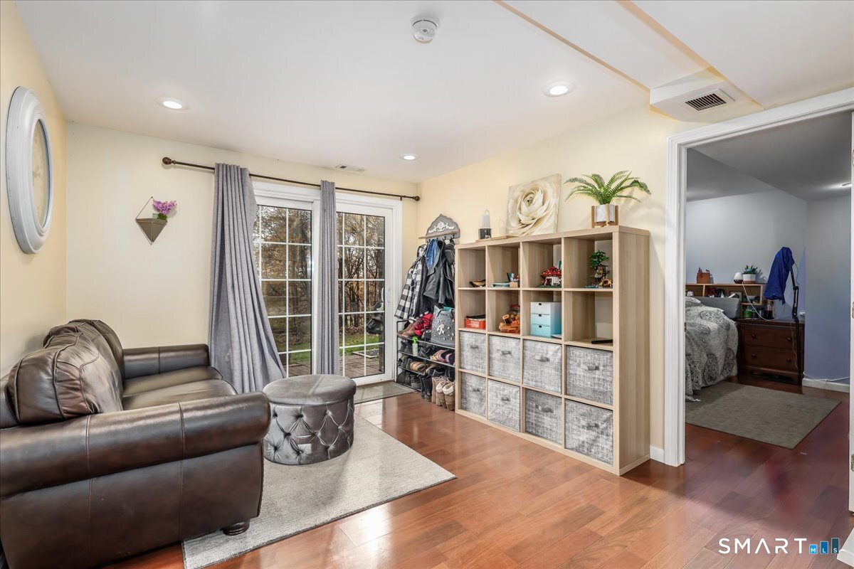 1 Lyric Lane New Milford CT 06776