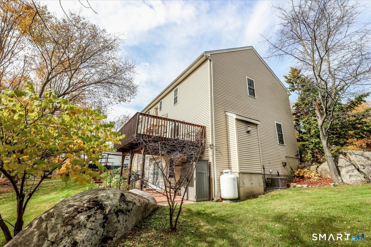1 Lyric Lane New Milford CT 06776